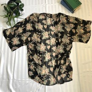 Black Floral Kimono